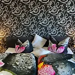 호텔 Suite-apartment-essen 3*