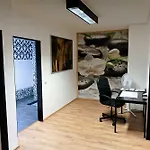 Szálloda Suite-apartment-essen 3*
