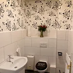 Suite-apartment-essen 3*