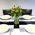 Suite-apartment-essen Hotel 3*