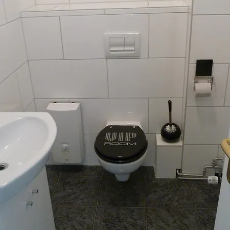 Hotel Suite-apartment-essen 3*