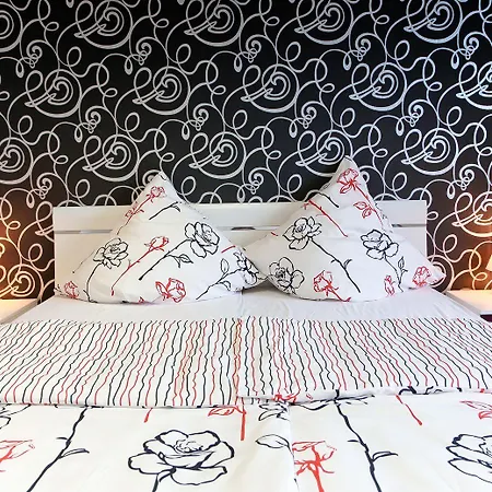 Suite-apartment-essen Hotel 3*