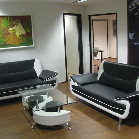 Suite-apartment-essen Hotel 3*