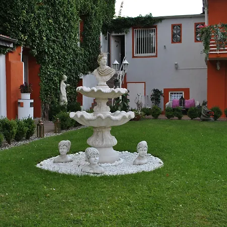 سويت أبارتمنت إيسن إسن