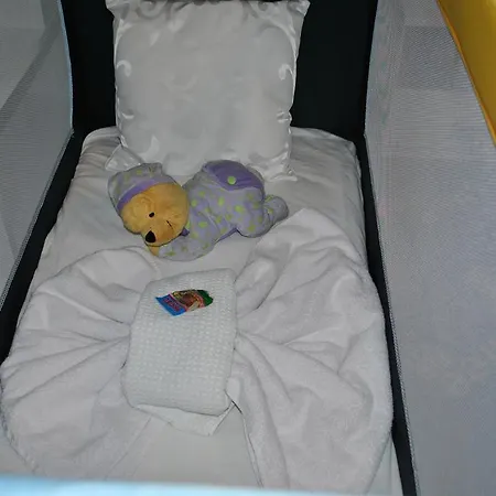 سويت أبارتمنت إيسن 3*