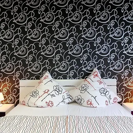 سويت أبارتمنت إيسن 3* إسن