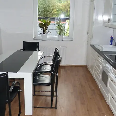 Suite-apartment-essen 3*
