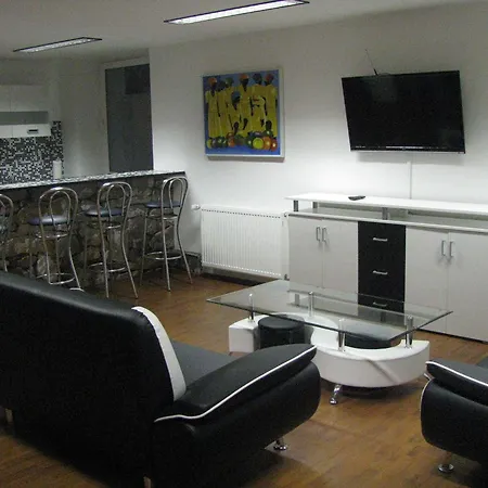 Suite-apartment-essen 3*