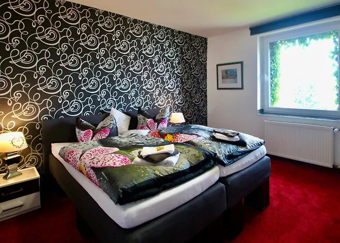 Suite-apartment-essen 3*