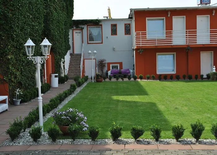 Suite-apartment-essen 3*