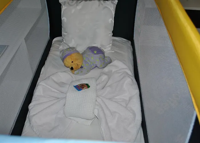 Suite-apartment-essen 3*