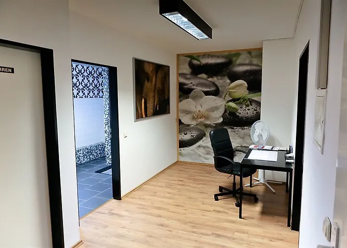 Hotel Suite-apartment-essen 3*