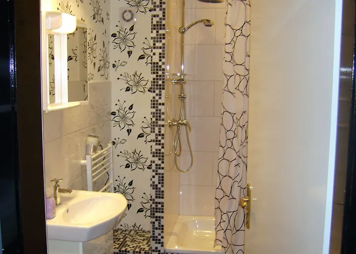 Suite-apartment-essen 3*