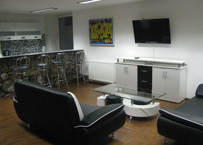 Suite-apartment-essen 3*