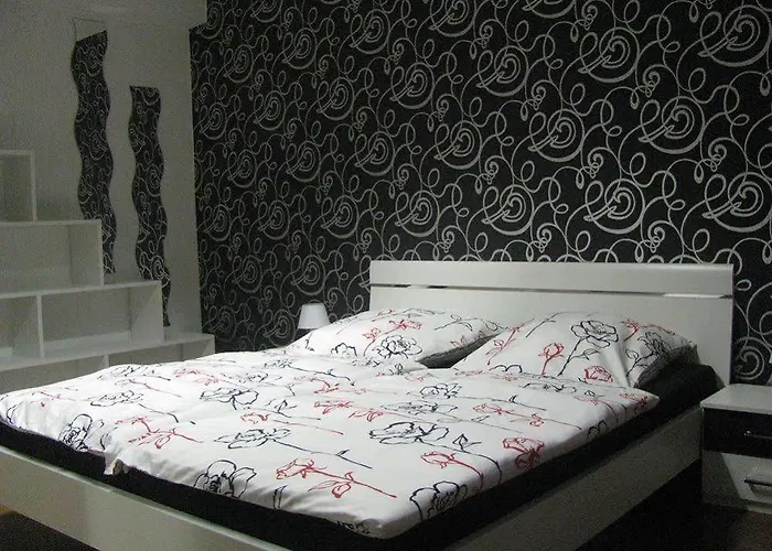 Hotel Suite-apartment-essen 3*