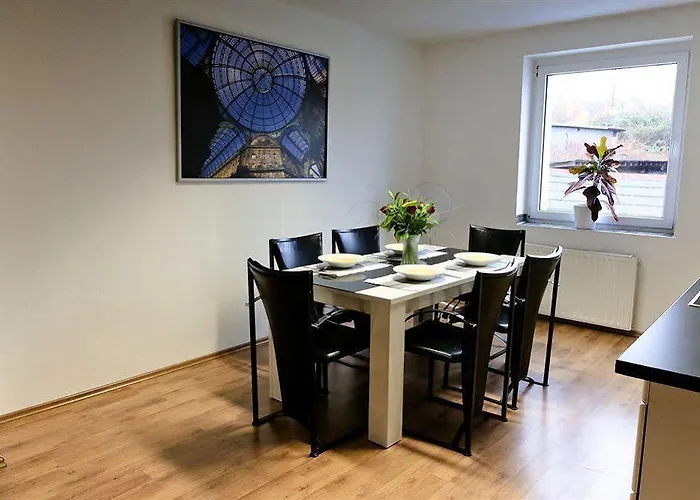 Suite-apartment-essen 3*